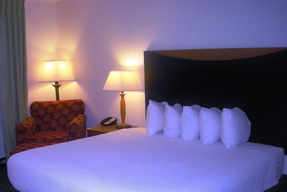 Red Roof Inn&Suites Danville, IL Extérieur photo